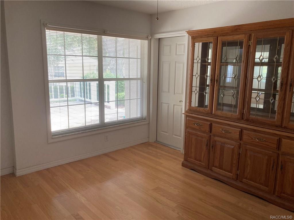 home for sale at 1571 N Endicott Point, Crystal River, FL 34429 in Meadowcrest - Fairmont Village