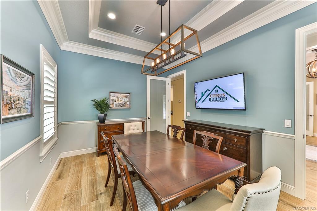 home for sale at 6001 W Nordling Loop, Crystal River, FL 34429 in Meadowcrest