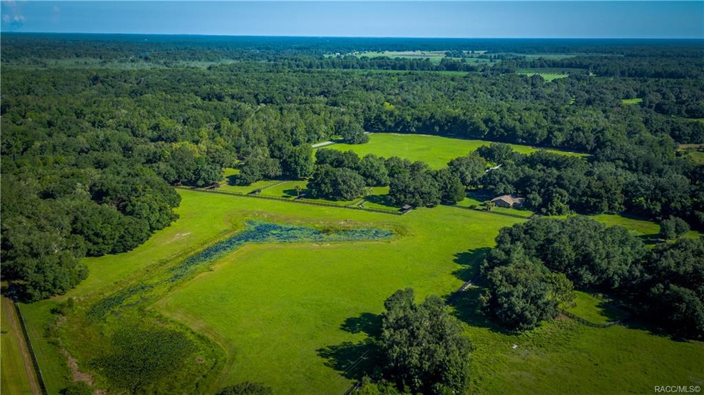 home for sale at 10218 E Trails End Road, Floral City, FL 34436 in Farms