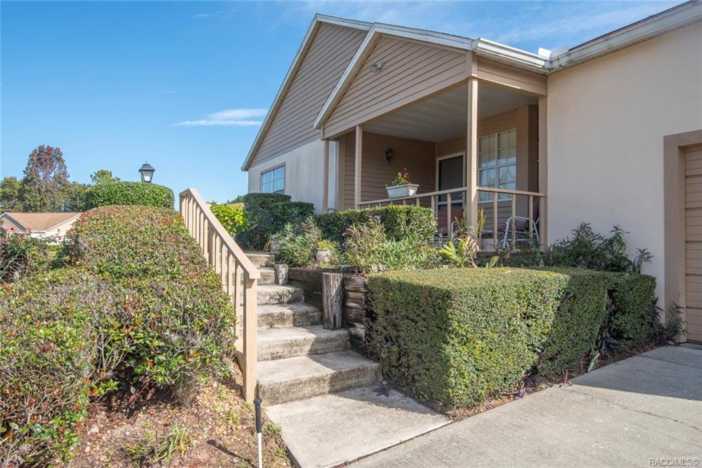home for sale at 3694 N Laurelwood Loop, Beverly Hills, FL 34465 in Lakeside Village