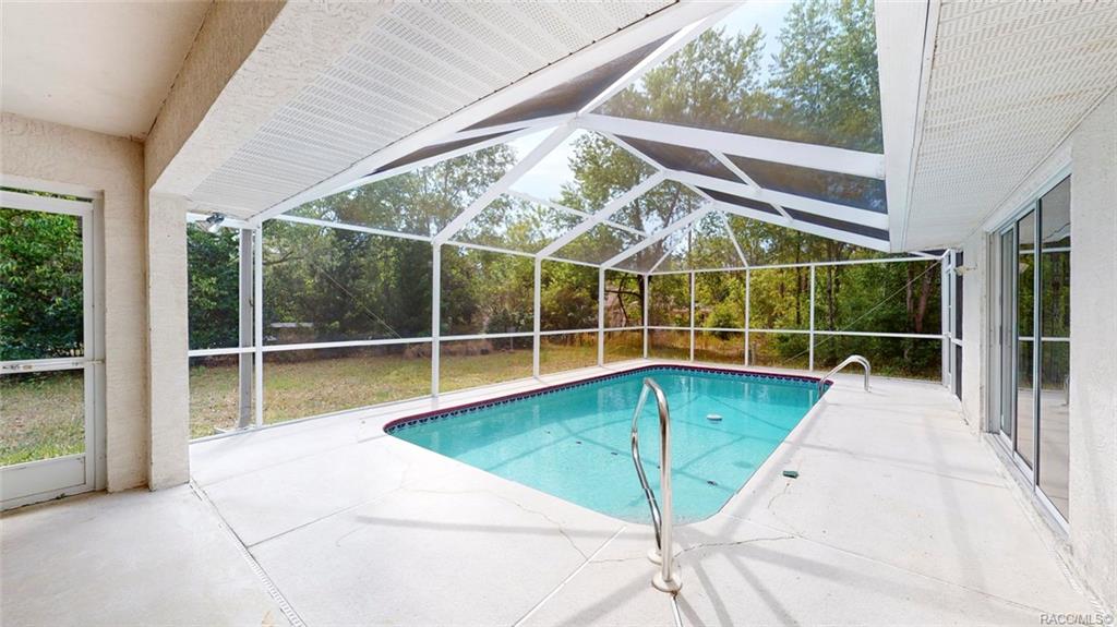 home for sale at 1388 E Cleveland Street, Hernando, FL 34442 in Citrus Hills - Presidential Estates