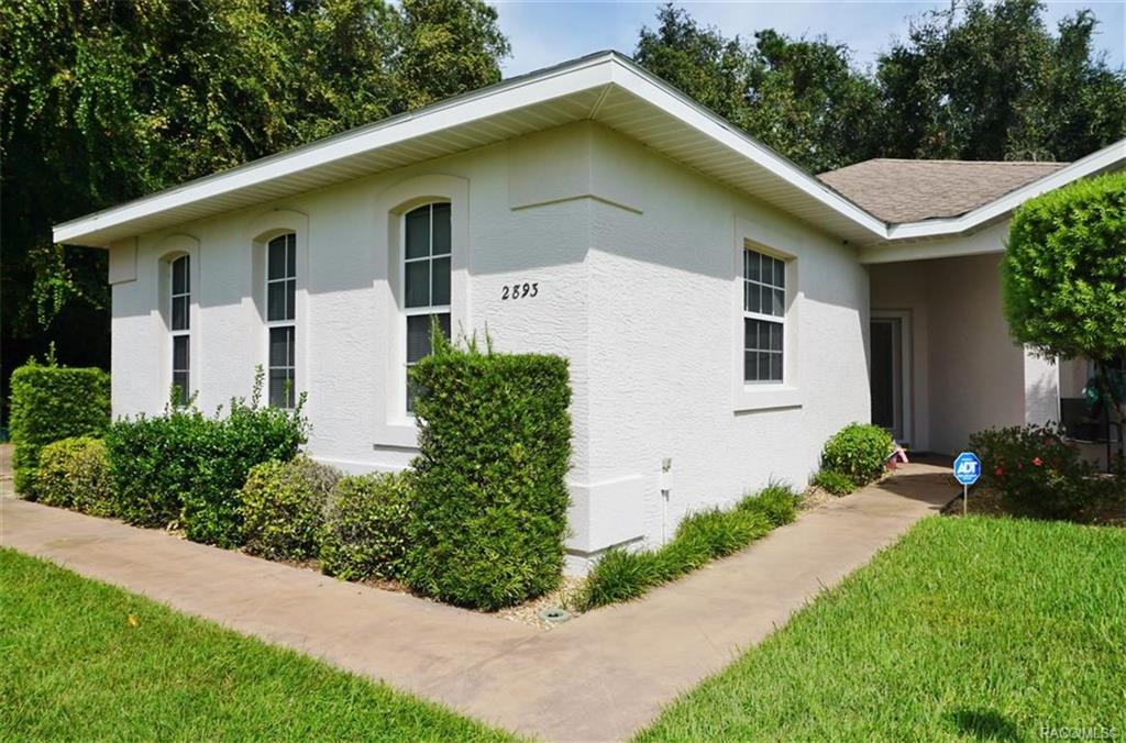 home for sale at 2893 N Folkestone Loop, Hernando, FL 34442 in Citrus Hills - Canterbury Lake Estates