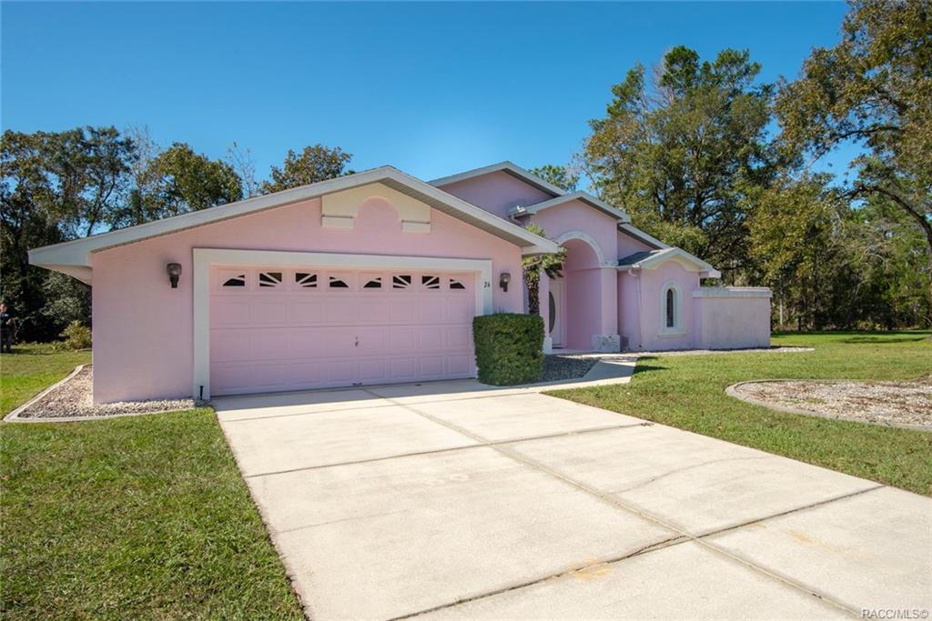 home for sale at 24 Sycamore Court W, Homosassa, FL 34446 in Sugarmill Woods
