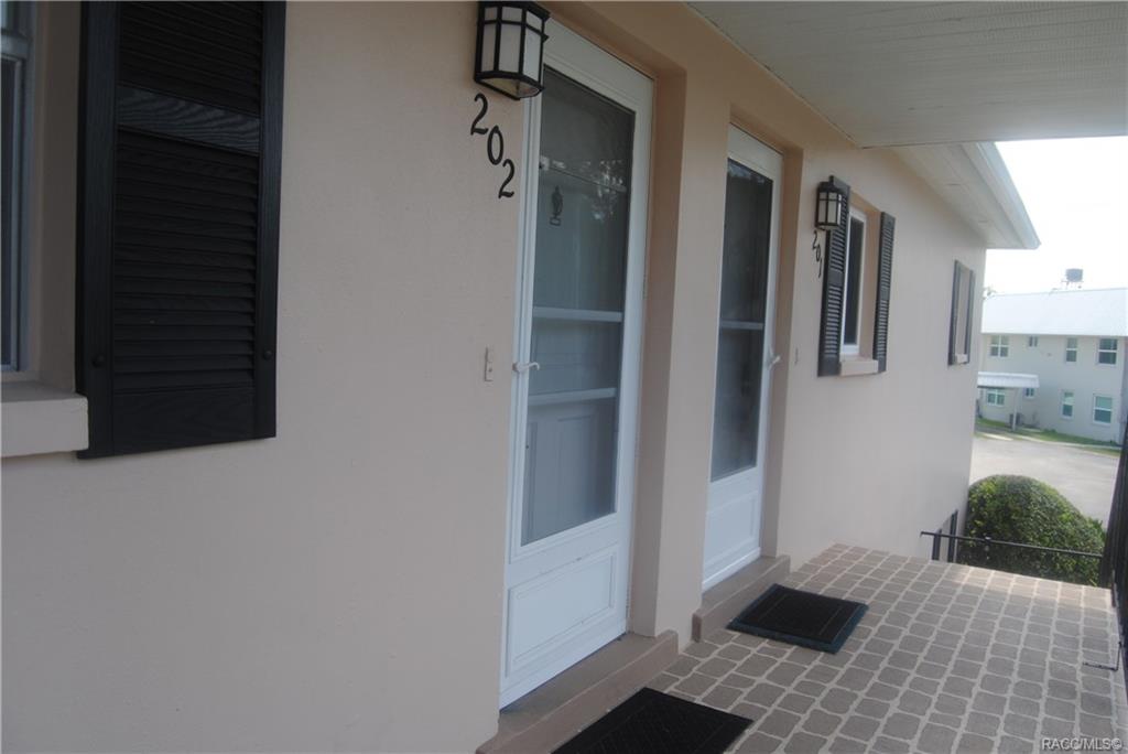 home for sale at 16 Beach Lane, Crystal River, FL 34429 in Magnolia Lodge