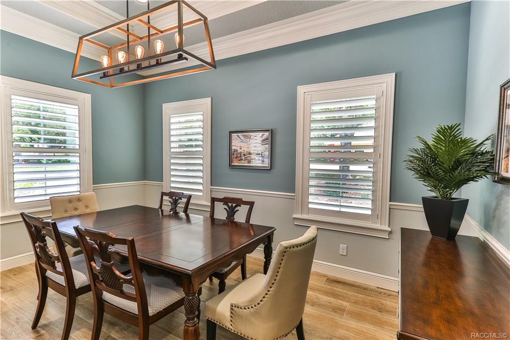home for sale at 6001 W Nordling Loop, Crystal River, FL 34429 in Meadowcrest