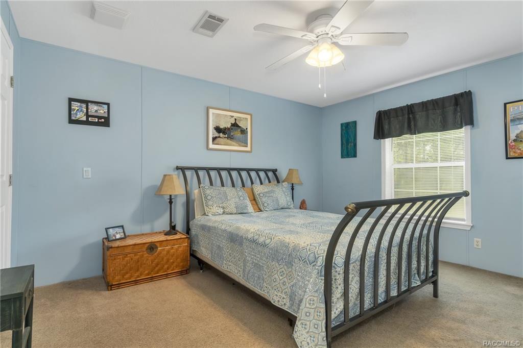 home for sale at 5168 W Rochelle Street, Homosassa, FL 34446 in Oak Forest Estates