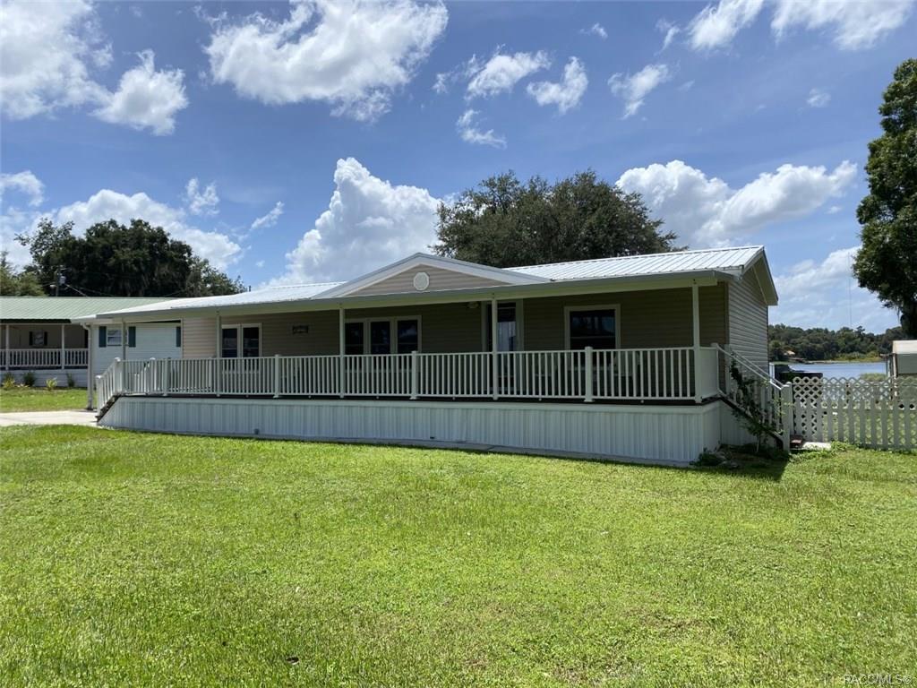 home for sale at 4399 E Lake Park Drive, Hernando, FL 34442 in Apache Shores