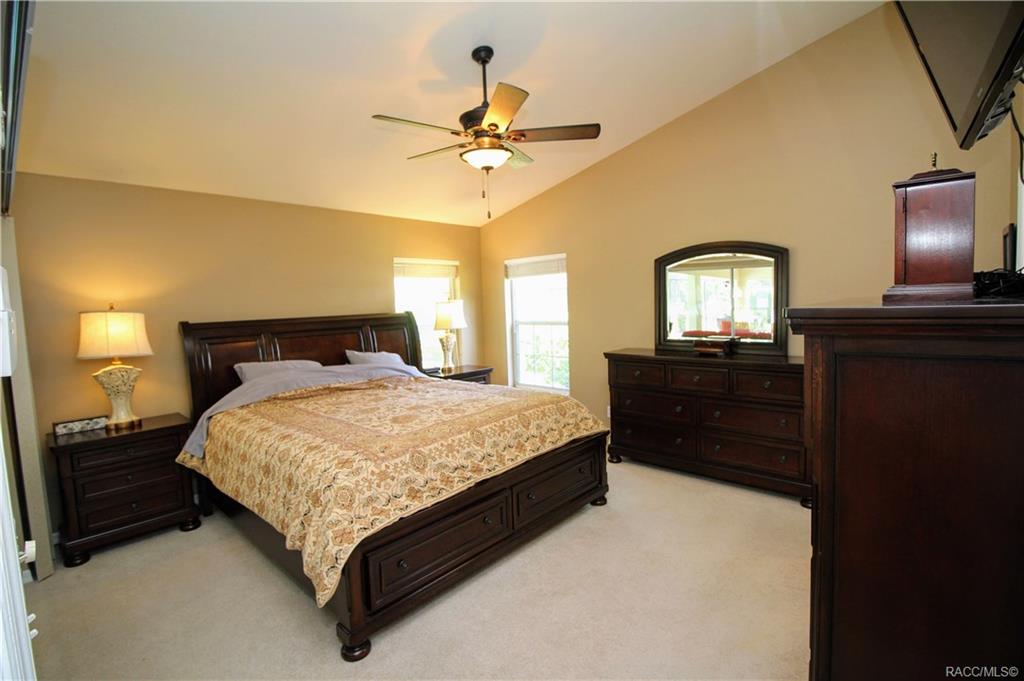 home for sale at 9710 SW 190th Terrace Road, Dunnellon, FL 34432 in Rainbow Springs