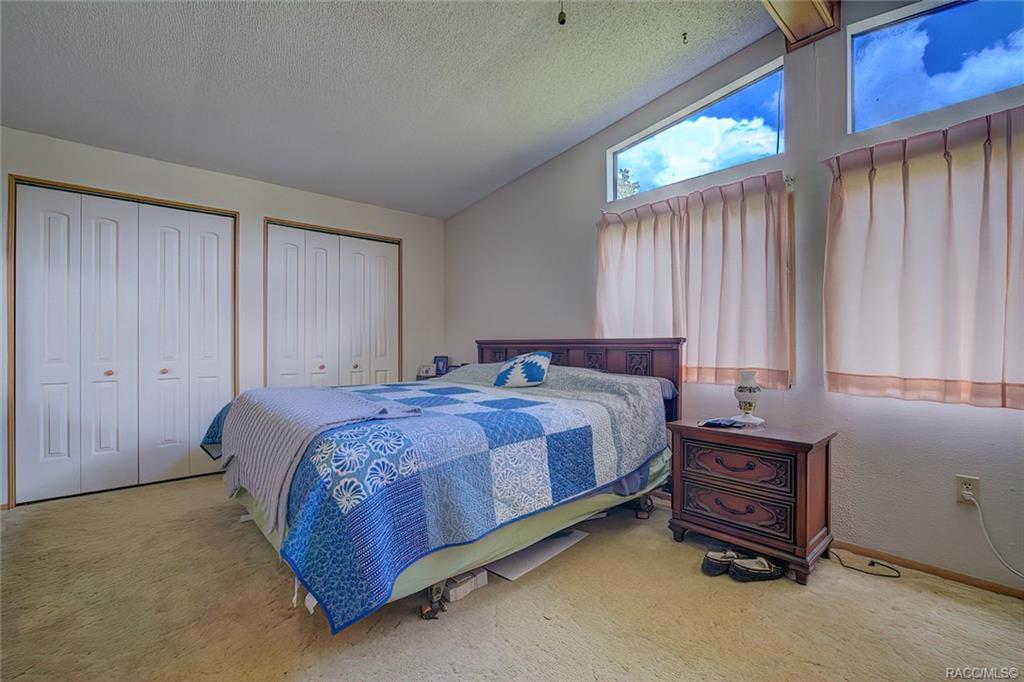 home for sale at 11581 Citrus Avenue, Crystal River, FL 34428 in Lake Rousseau