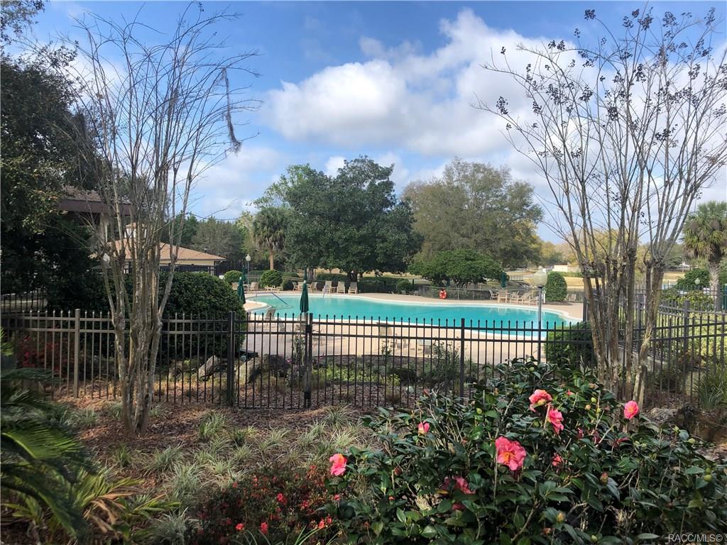 home for sale at 1571 N Endicott Point, Crystal River, FL 34429 in Meadowcrest - Fairmont Village