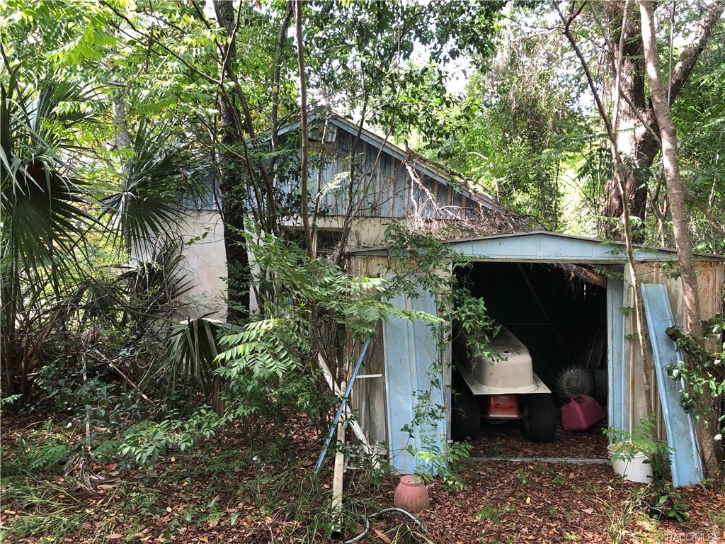 home for sale at 8560 E Marvin Street, Floral City, FL 34436 in Citrus County