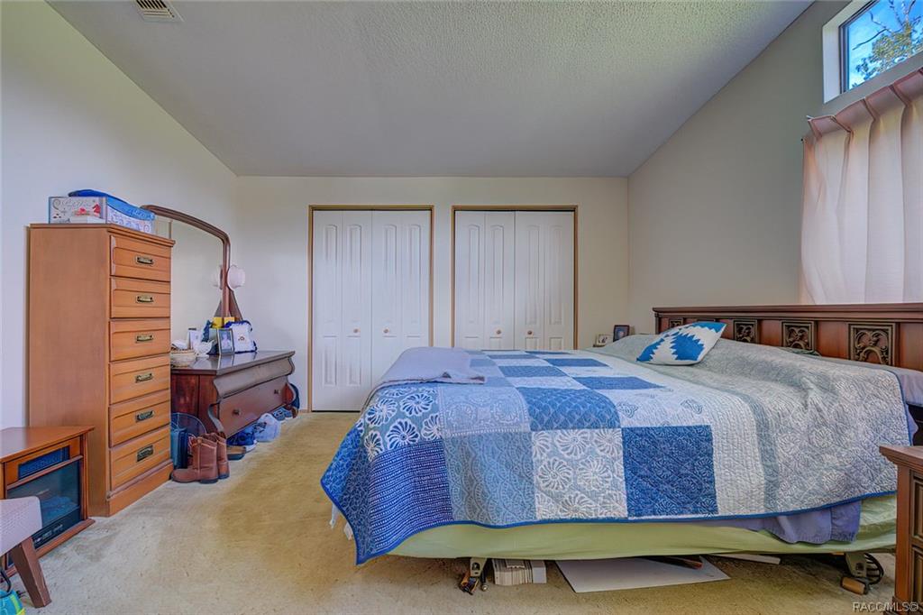 home for sale at 11581 Citrus Avenue, Crystal River, FL 34428 in Lake Rousseau