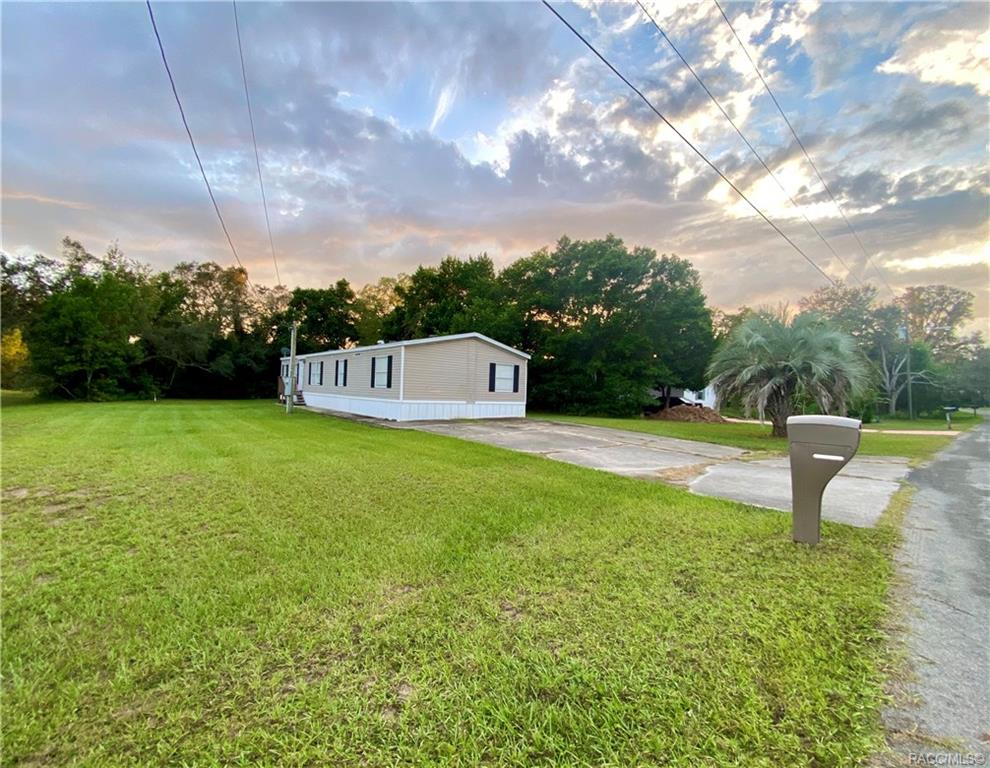 home for sale at 5208 W Caraway Place, Lecanto, FL 34461 in Cinnamon Ridge