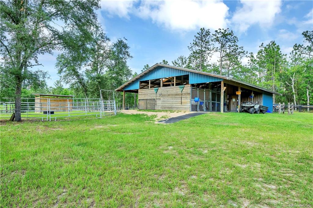 home for sale at 13260 SW 97th Place, Dunnellon, FL 34432 in Marion County