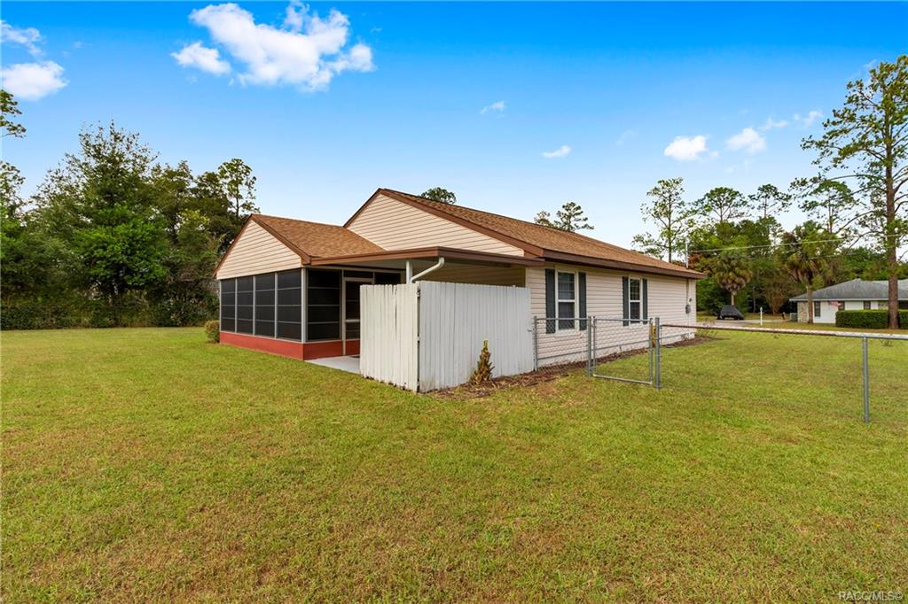 home for sale at 21368 SW Peach Blossom Street, Dunnellon, FL 34431 in Rainbow Lakes Estate