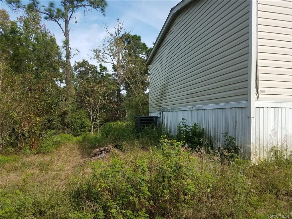 home for sale at 5515 W State Street, Homosassa, FL 34446 in Oak Forest Estates