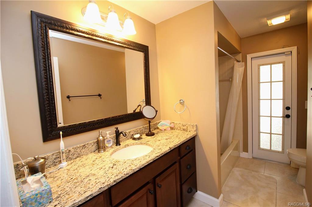 home for sale at 9710 SW 190th Terrace Road, Dunnellon, FL 34432 in Rainbow Springs