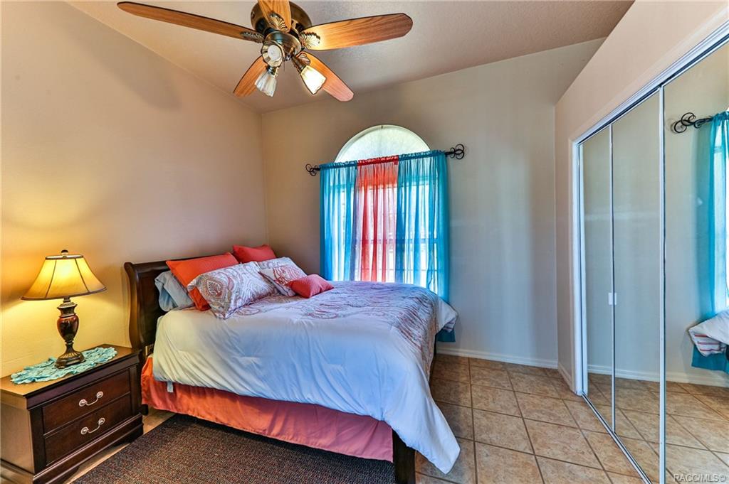 Pineridge Farms Property Information 5282 N