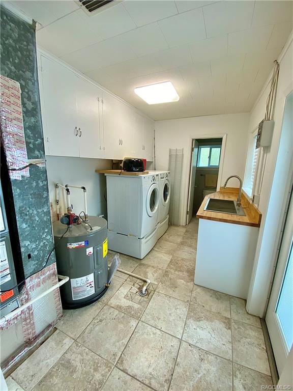 home for sale at 5109 Riverside Drive, Yankeetown, FL 34498 in Levy County