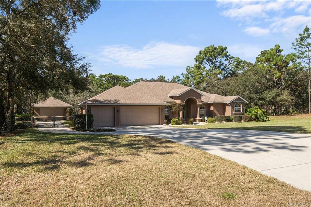 Pine Ridge Property Information 2020 W Tall Oaks Drive, Beverly Hills