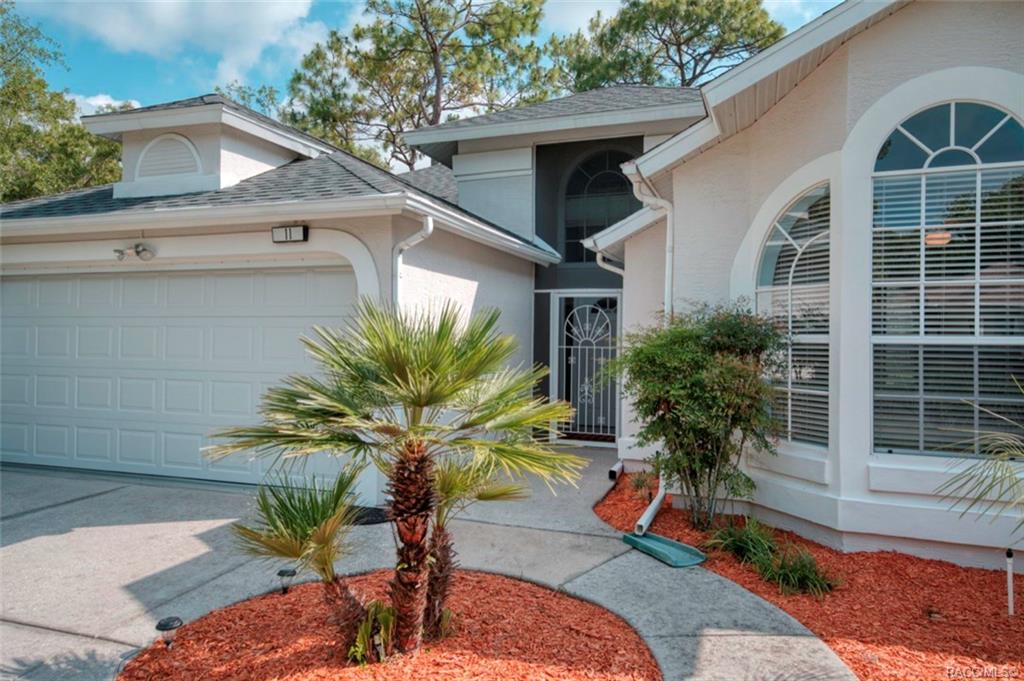 home for sale at 11 Byrsonima Loop W, Homosassa, FL 34446 in Sugarmill Woods - The Hammocks