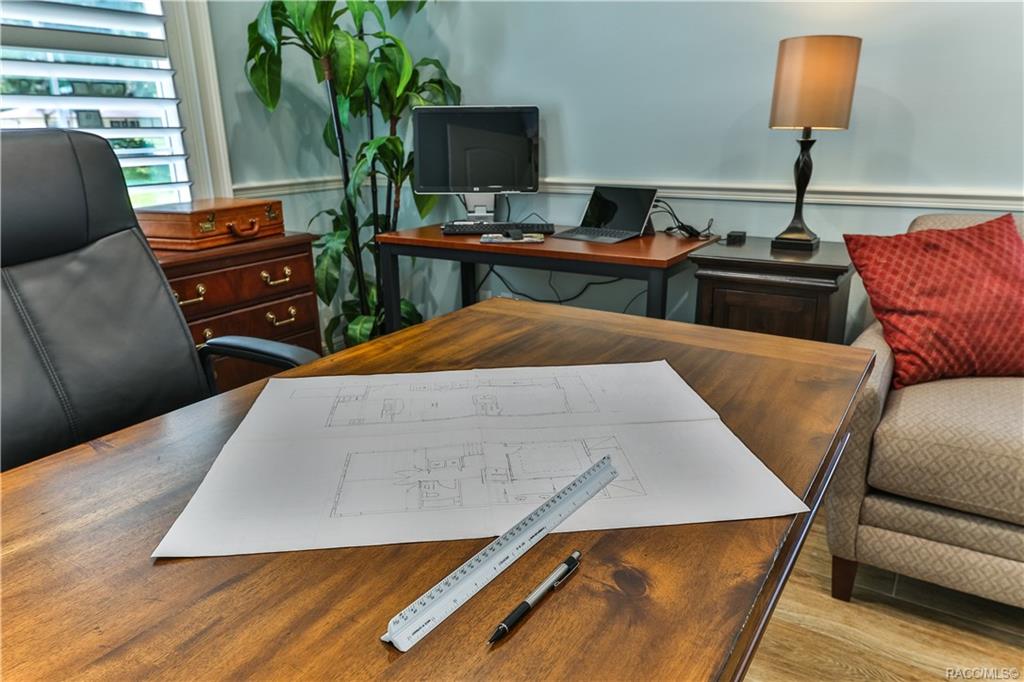 home for sale at 6001 W Nordling Loop, Crystal River, FL 34429 in Meadowcrest