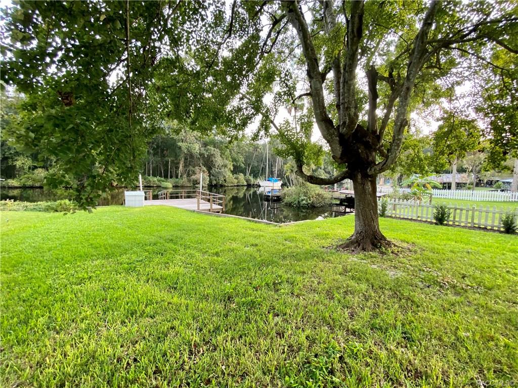 home for sale at 5109 Riverside Drive, Yankeetown, FL 34498 in Levy County