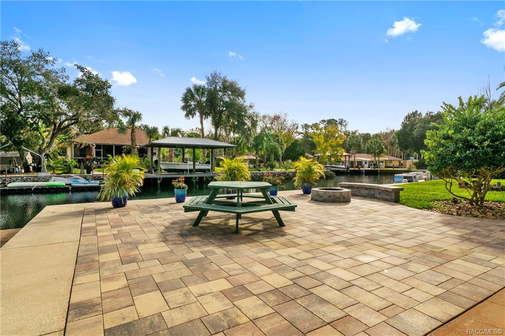 home for sale at 4435 S Purslane Drive, Homosassa, FL 34448 in Blue Water Forest