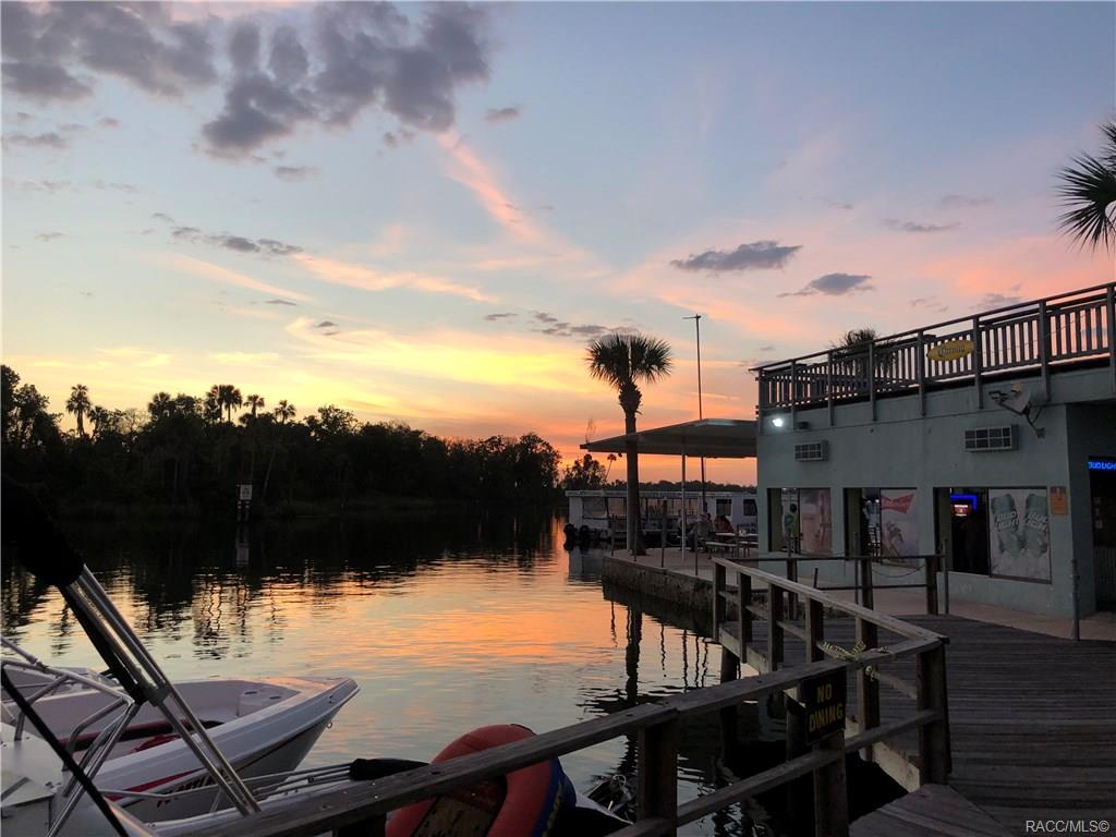 Meadowcrest Fairmont Village Property Information 6149 W Edgemoor