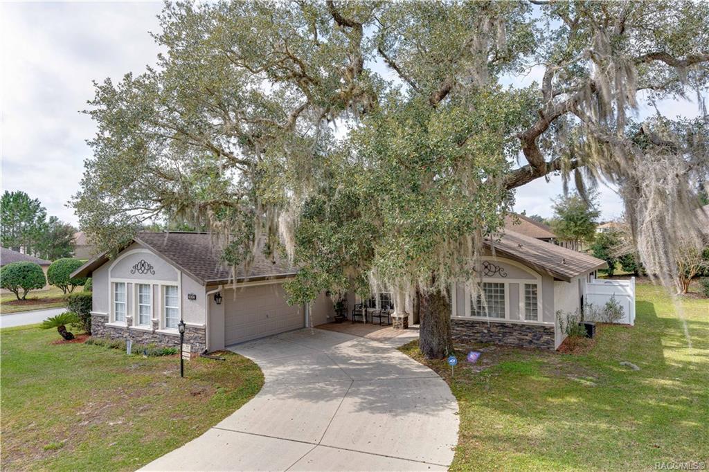 home for sale at 2619 N Brentwood Circle, Lecanto, FL 34461 in Citrus Hills - Brentwood