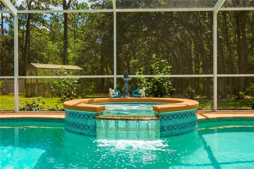 home for sale at 1991 W Tall Oaks Drive, Beverly Hills, FL 34465 in Pine Ridge