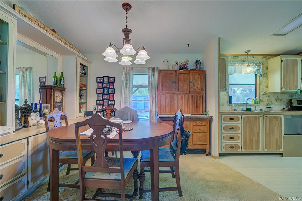 home for sale at 11581 Citrus Avenue, Crystal River, FL 34428 in Lake Rousseau