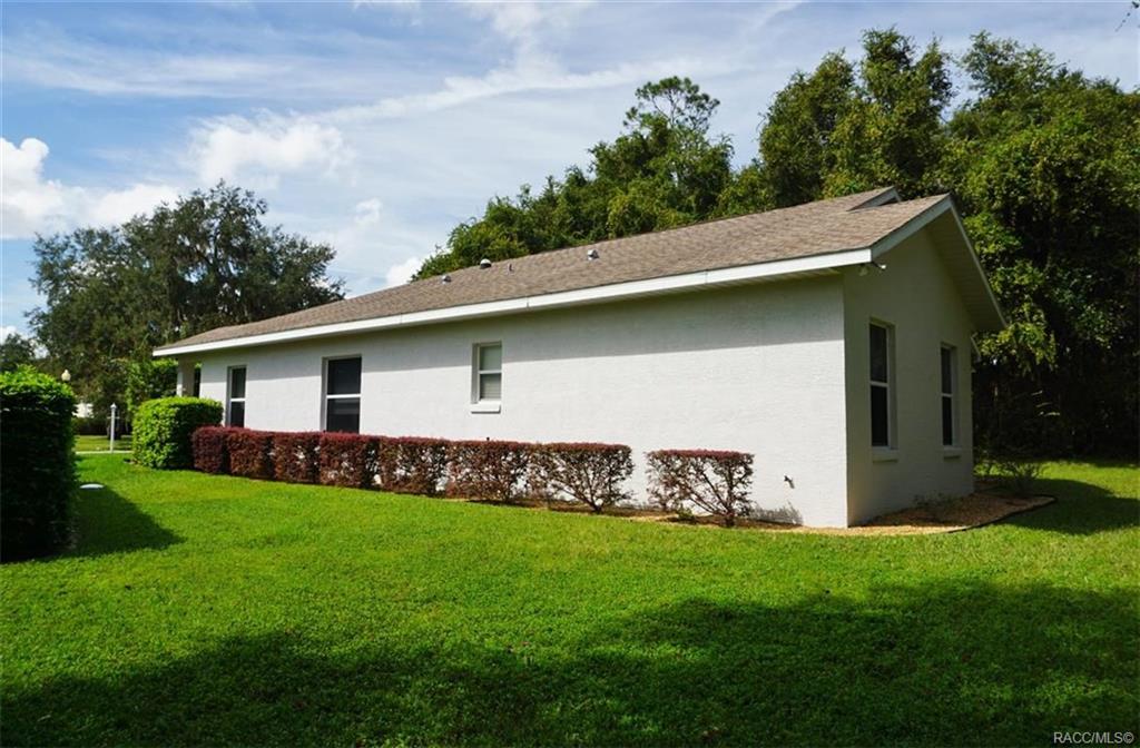 home for sale at 2893 N Folkestone Loop, Hernando, FL 34442 in Citrus Hills - Canterbury Lake Estates