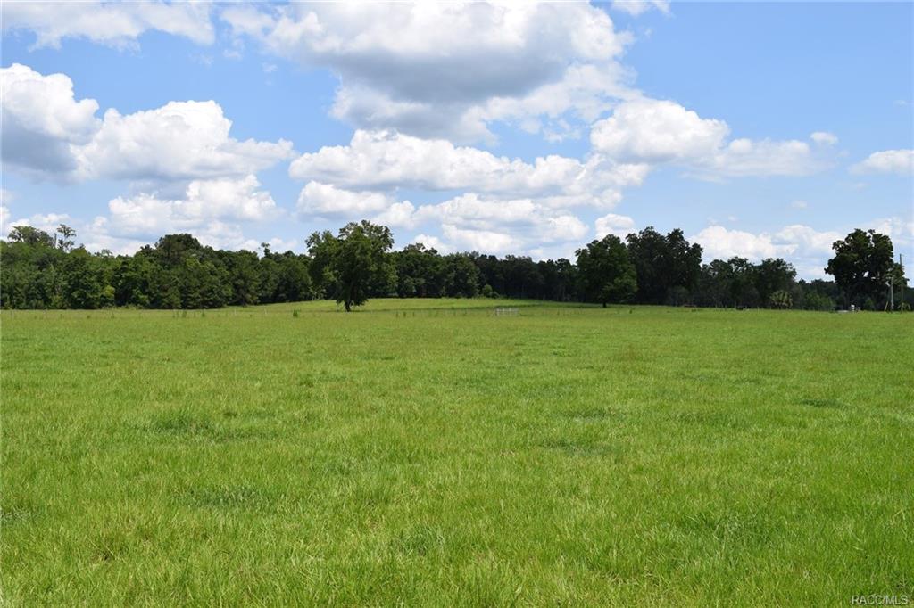 home for sale at 000 Price Road, Hawthorne, FL 32640 in Putnam County