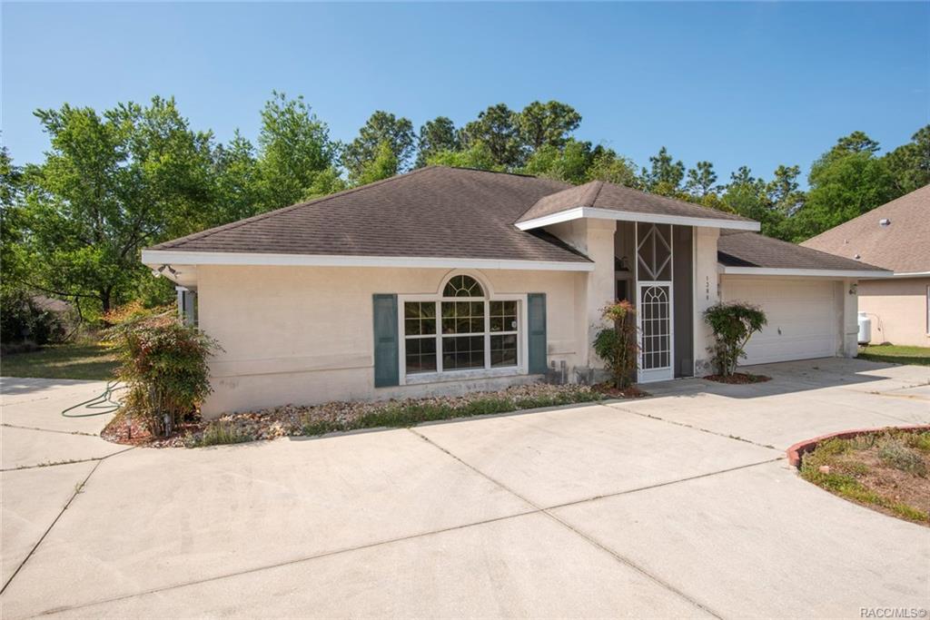 home for sale at 1388 E Cleveland Street, Hernando, FL 34442 in Citrus Hills - Presidential Estates