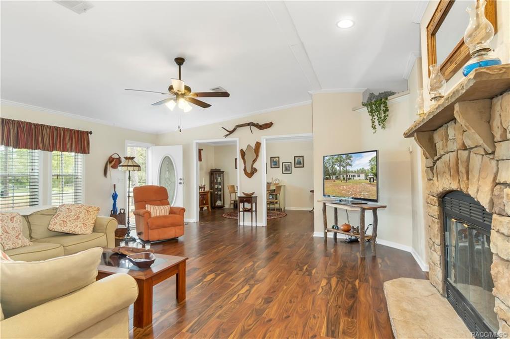 home for sale at 5168 W Rochelle Street, Homosassa, FL 34446 in Oak Forest Estates