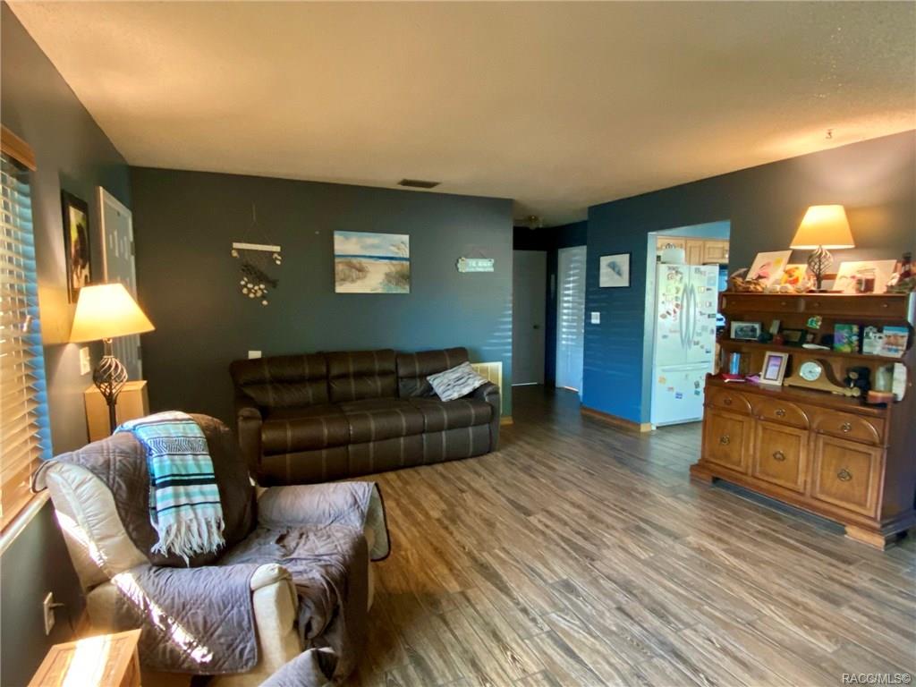 home for sale at 1795 S Cove Walk, Inverness, FL 34450 in Lake Tsala Gardens