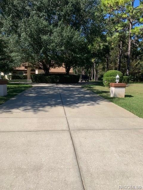 home for sale at 1 Enclave Point S, Homosassa, FL 34446 in Sugarmill Woods