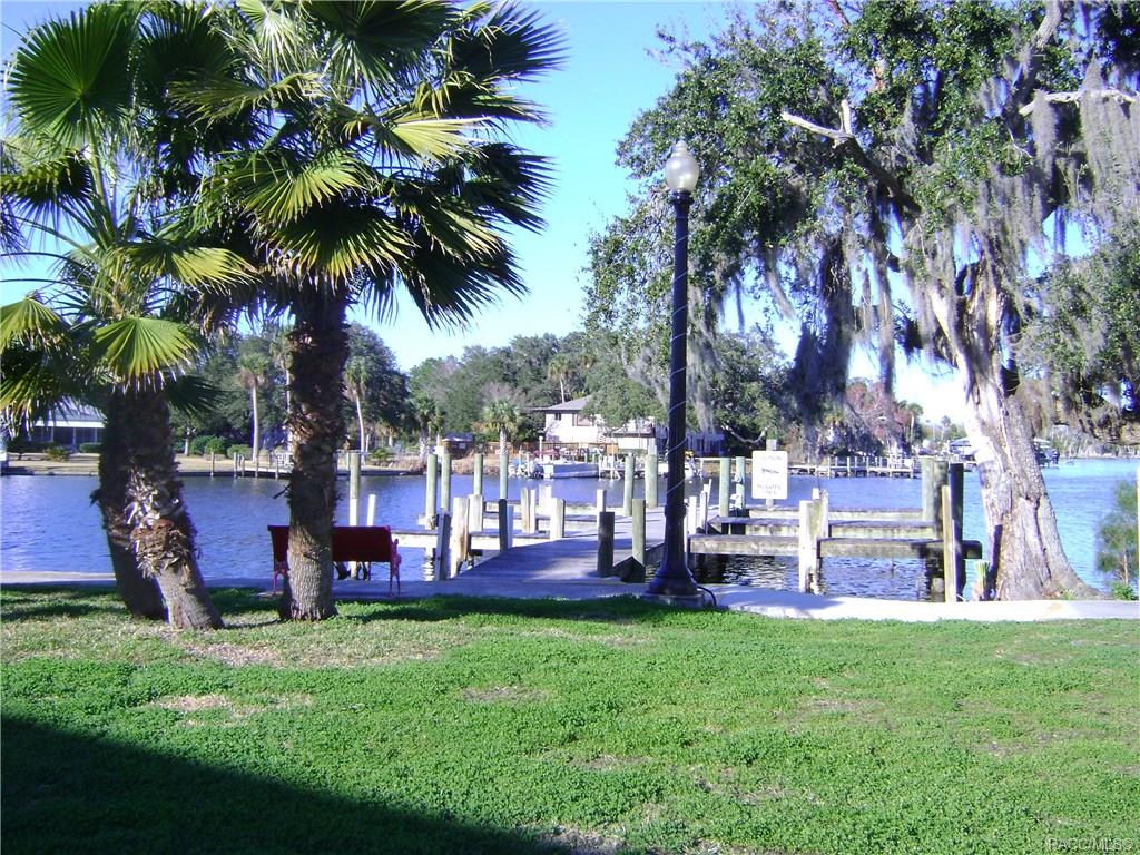home for sale at 1571 N Endicott Point, Crystal River, FL 34429 in Meadowcrest - Fairmont Village