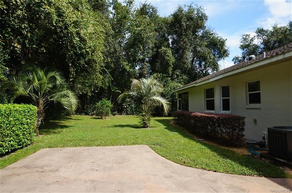 home for sale at 2893 N Folkestone Loop, Hernando, FL 34442 in Citrus Hills - Canterbury Lake Estates
