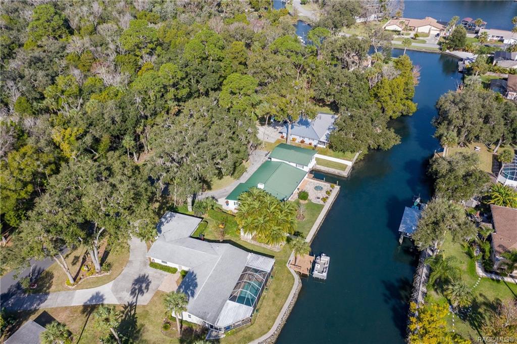 home for sale at 4435 S Purslane Drive, Homosassa, FL 34448 in Blue Water Forest