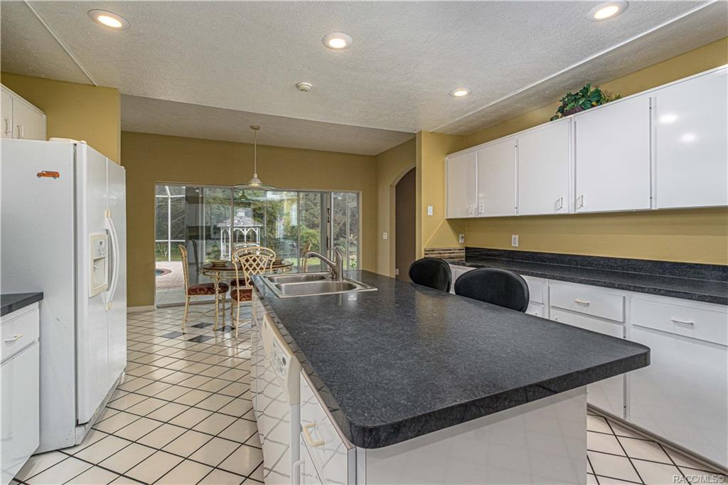 Citrus Hills Hampton Hills Property Information 161 W Chase Street