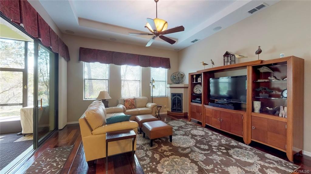 Canterbury Lakes Estates
