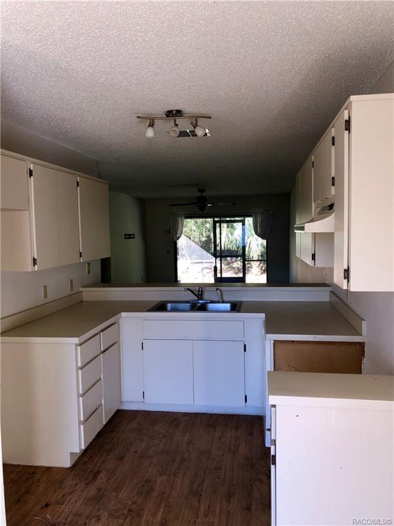 home for sale at 417 Landings Boulevard, Inverness, FL 34450 in Anglers Landing