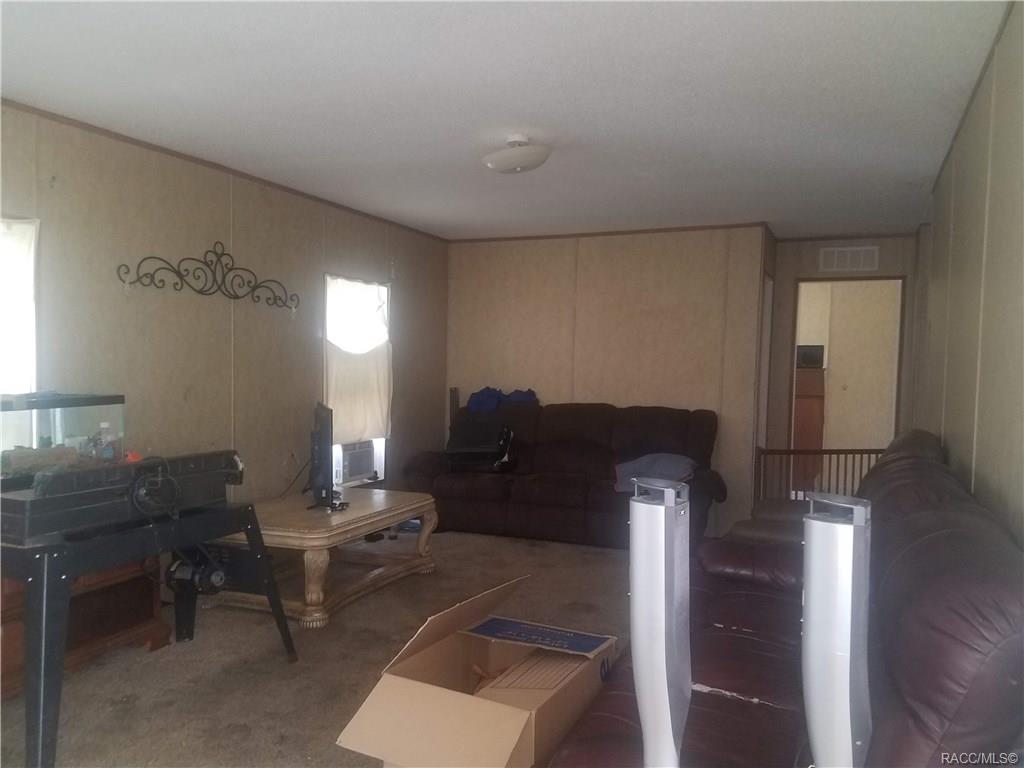 home for sale at 5515 W State Street, Homosassa, FL 34446 in Oak Forest Estates