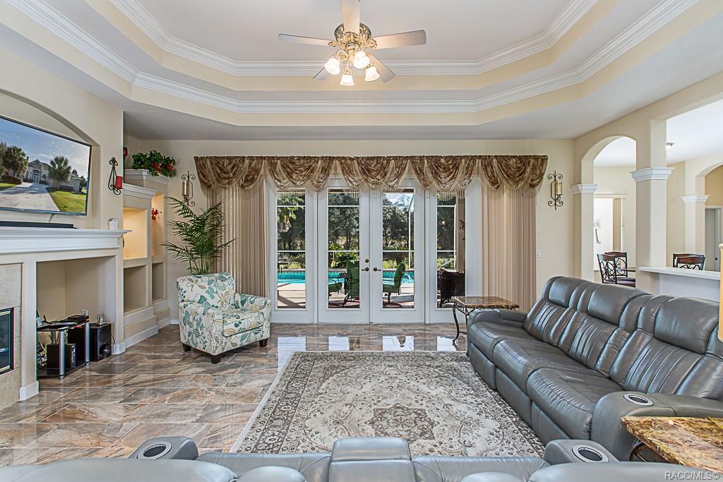 Citrus Hills Clearview Estates Property Information 621 N Spend A