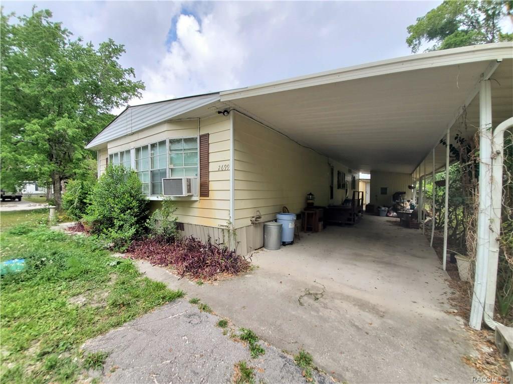 home for sale at 2699 S Stonebrook Drive, Homosassa, FL 34448 in Stonebrook Heights