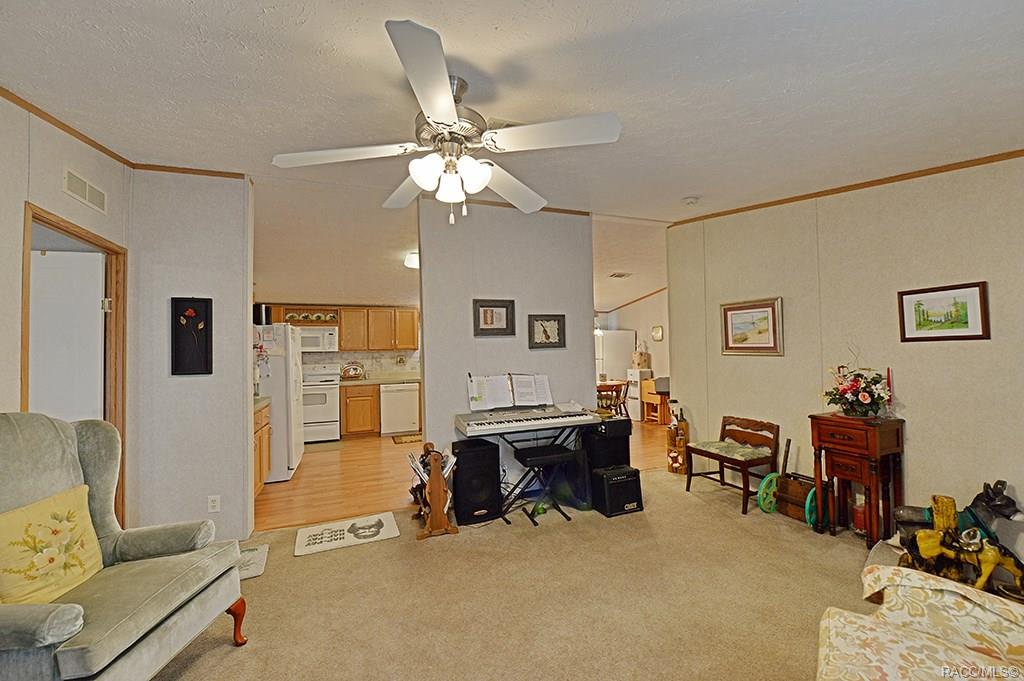 home for sale at 2791 E Buck Court, Inverness, FL 34452 in Deerwood