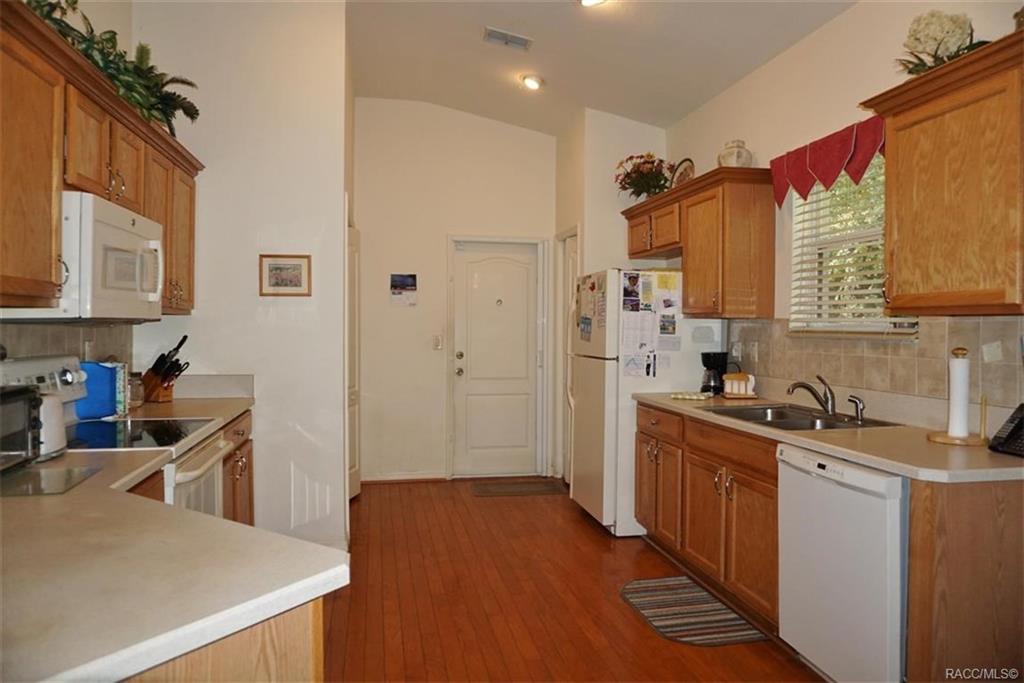 home for sale at 2893 N Folkestone Loop, Hernando, FL 34442 in Citrus Hills - Canterbury Lake Estates