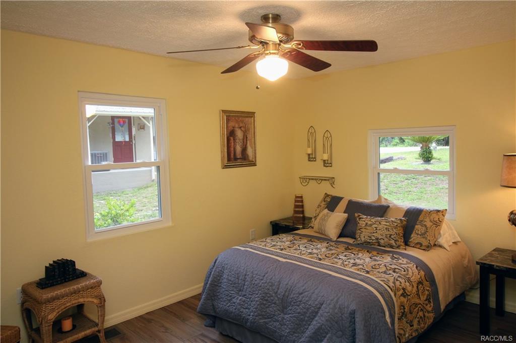 home for sale at 9033 E Tsala Apopka Drive, Inverness, FL 34450 in Hickory Hill Retreats